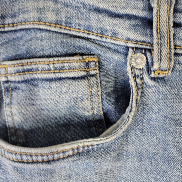 Womans Zara Unfinished hem Jeans Manufactured whiskering Size 10 Small Hole - Picture 3 of 10